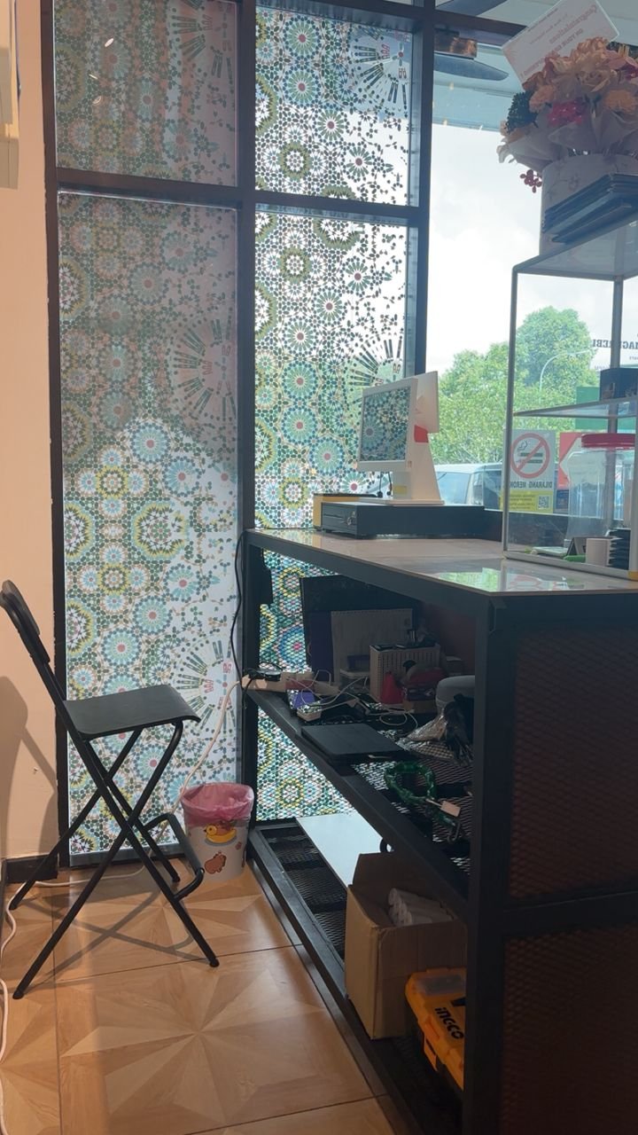 Moroccan pattern and colour inside Rasa-Rasa Moroccan
